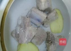 萝卜排骨汤的做法图解4