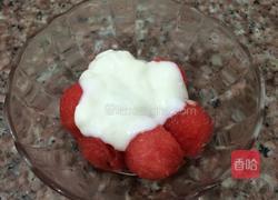 西瓜酸奶球的做法图解4