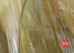 糯米红枣粽子的做法图解3