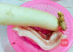 五花肉炒咸萝卜的做法图解1