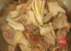 茶树菇鸭汤的做法图解1