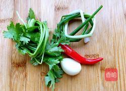 凉拌绿豆芽的做法图解2