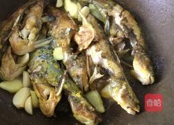 黄骨鱼番茄汤的做法图解5