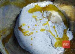 奶香披萨胚(自制披萨皮)的做法图解3