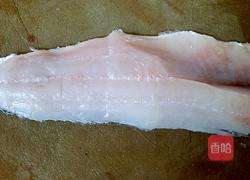 糖醋鱼片的做法图解1