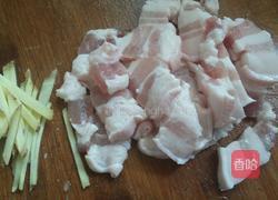 腐竹彩椒炒肉的做法图解3