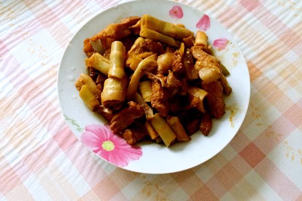 水笋烧肉的精选做法 - 精选菜单 - 香哈网移动版