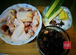 野山蘑炖柴鸡的做法图解1