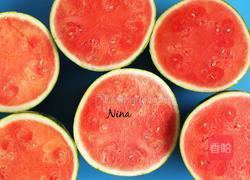 椰奶西瓜冻酸奶的做法图解2