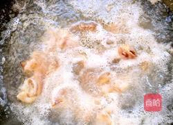 黄豆焖猪蹄的做法图解1