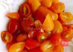 Illustration of how to make cherry tomatoes and egg noodles 1