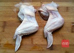 土豆烧鸡块的做法图解1