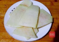 西瓜皮拌火腿的做法图解2