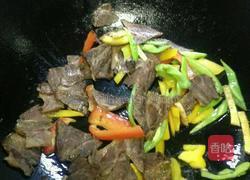 彩椒炒牛肉的做法图解3