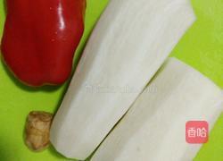 爽口白萝卜条的做法图解1