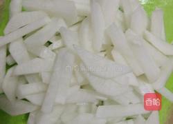 爽口白萝卜条的做法图解3