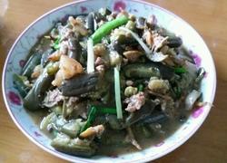 咸鱼焖茄子