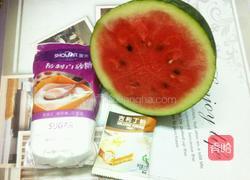 西瓜果冻的做法图解1