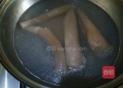 凉拌皮冻的做法图解3