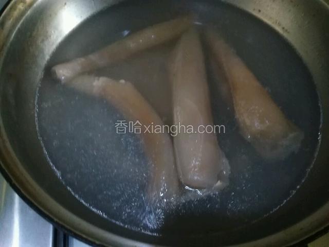再过一边滚水