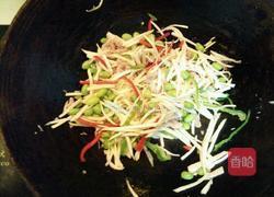 双椒茭白的做法图解10