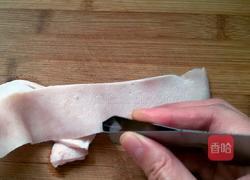 尖椒炒猪皮的做法图解2