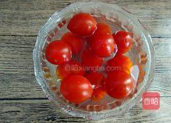 圣女果兔兔开会的做法图解2