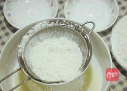 蔓越莓干纸杯蛋糕的做法图解5