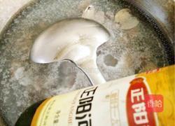 花蛤蒸鸡蛋的做法图解2