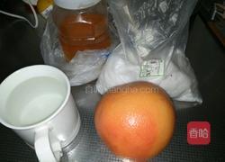 蜂蜜红柚茶的做法图解1