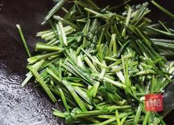 韭菜炒蛋的做法图解6