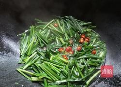 韭菜炒蛋的做法图解7