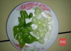 尖椒炒白萝卜的做法图解3