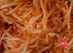 胡萝卜包子的做法图解2