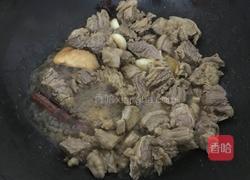 炖牛腩的做法图解6