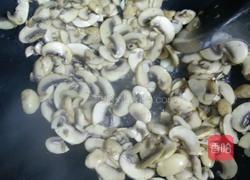 肉片炒口蘑的做法图解7