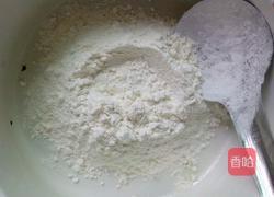 小馒头面粉火腿卷的做法图解3