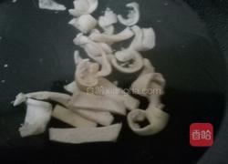 白灼猪皮的做法图解3