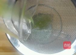 蜂蜜黄瓜雪梨汁的做法图解4