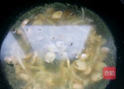 肉丝磨菇汤的做法图解5