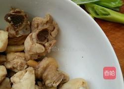 香菇烧鸡腿的做法图解2
