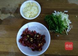 干煸锅巴四季豆的做法图解4