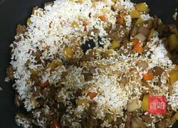 牛肉焖饭的做法图解6