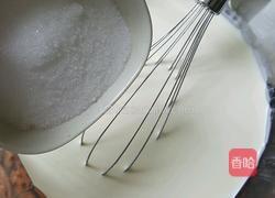 榴莲千层蛋糕的做法图解2