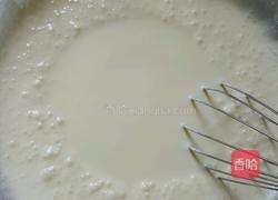 榴莲千层蛋糕的做法图解3