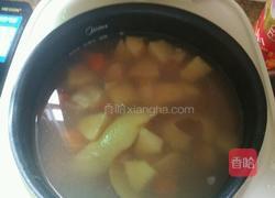 雪梨红萝卜排骨汤的做法图解5