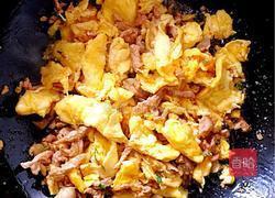 辣椒肉丝鸡蛋的做法图解6