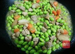 毛豆炒肉的做法图解8