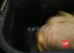 胡萝卜餐包的做法图解3