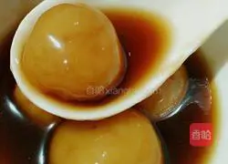 Illustration of how to make handmade brown sugar glutinous rice balls 6